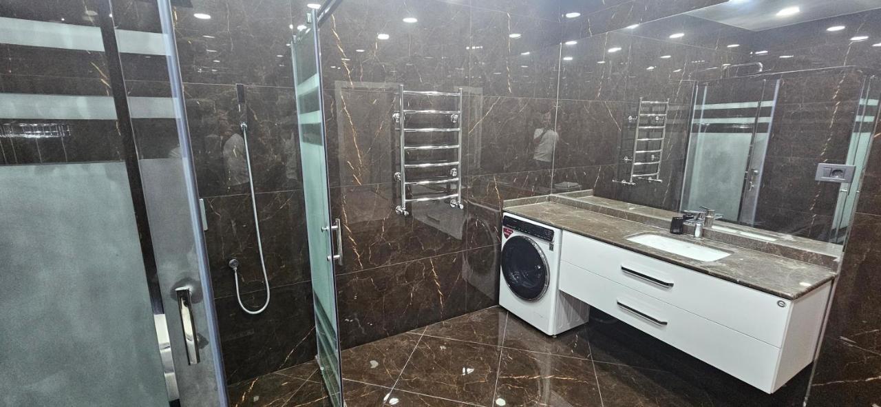 Vip Loft Apartment Баку Экстерьер фото