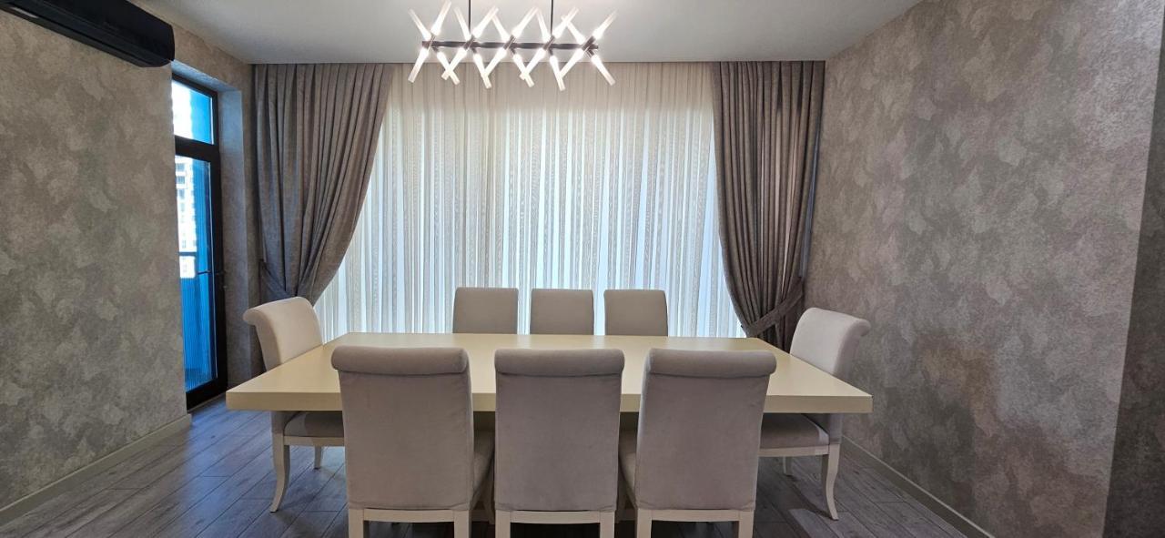 Vip Loft Apartment Баку Экстерьер фото