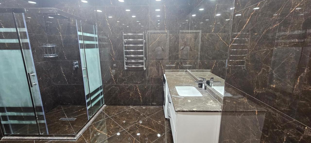 Vip Loft Apartment Баку Экстерьер фото